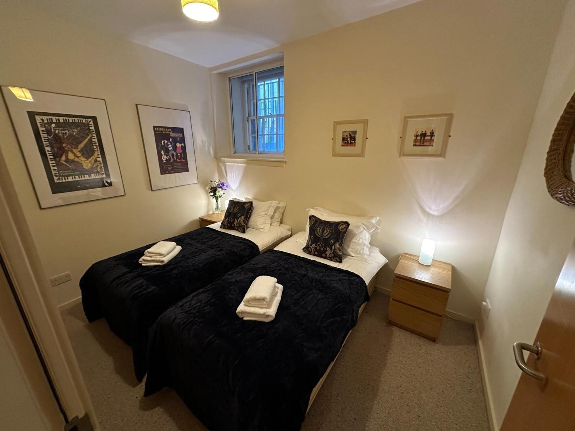 Edmonstone Suite Old Town Эдинбург Экстерьер фото