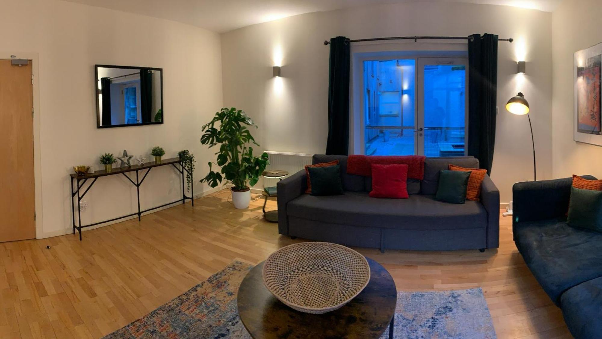 Edmonstone Suite Old Town Эдинбург Экстерьер фото