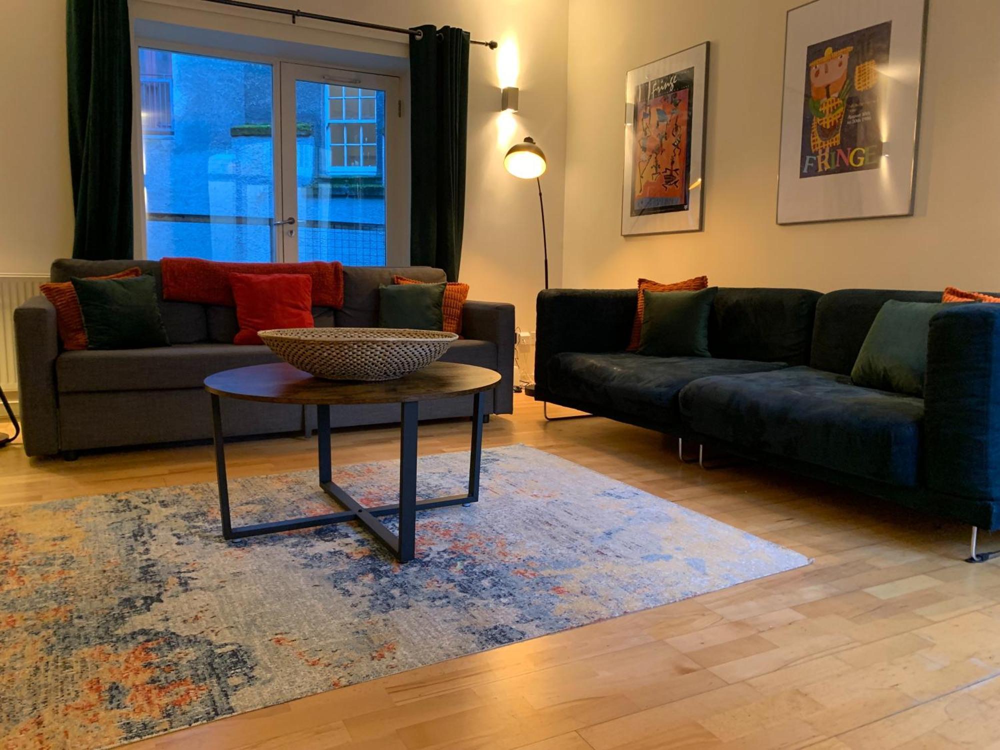 Edmonstone Suite Old Town Эдинбург Экстерьер фото